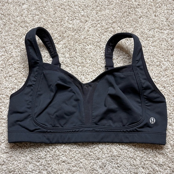 Lululemon Ta Ta Tamer - Picture 1 of 4